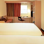 Ibis Hotel Etampes