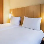 Ibis 3* Étampes