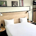 Ibis 3*