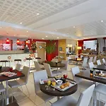 Ibis فندق Étampes