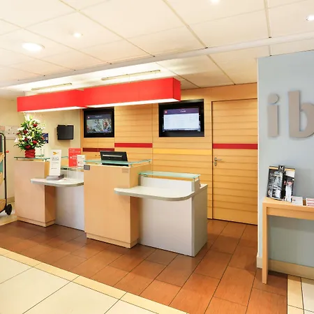 Ibis Hotel 3*