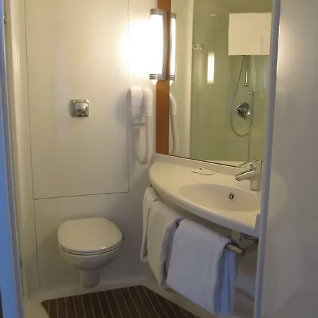 ホテル Ibis 3*