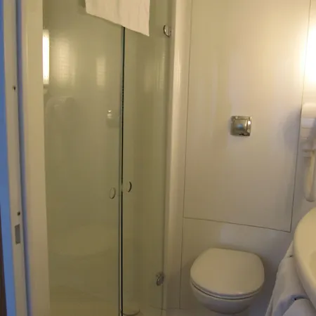 Hotel Ibis Étampes