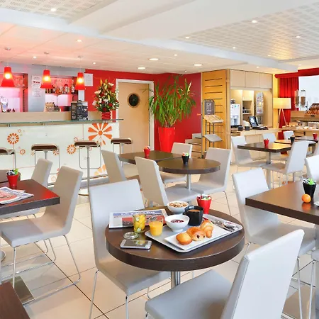 Ibis ホテル 3*