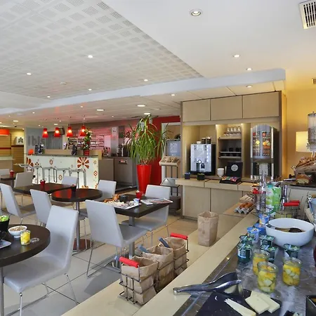 Ibis Hotel