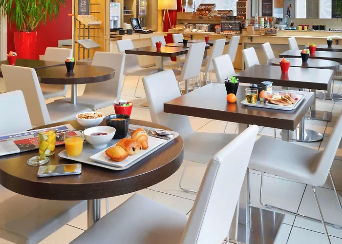 Ibis Hotel 3*